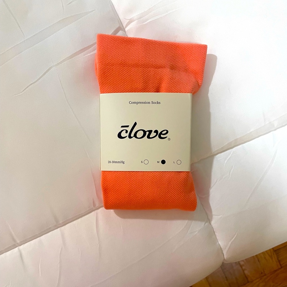 Clove Coral Smile Compression Socks - Medium